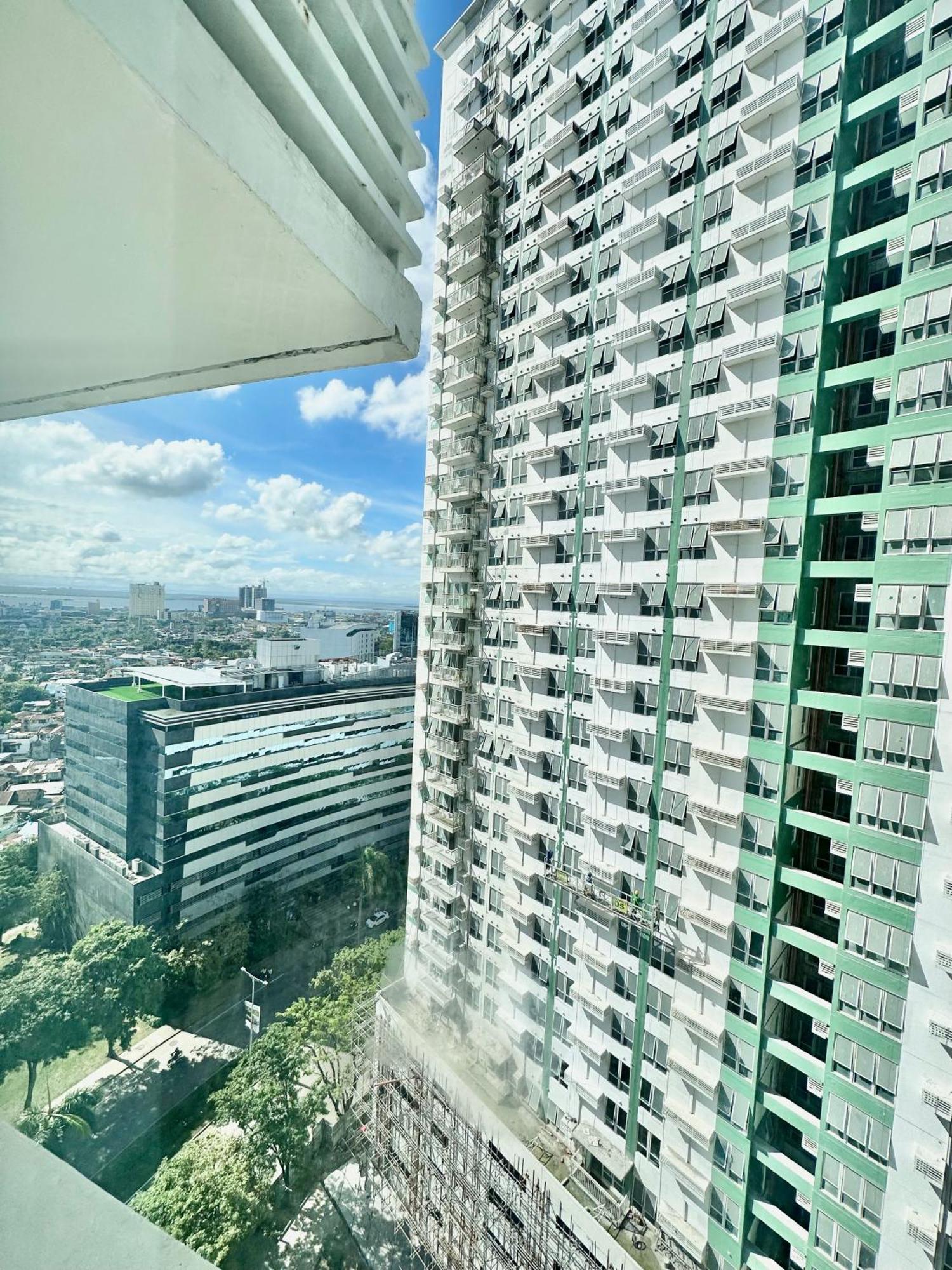 Queen Size Studio In Solinea, Cebu City Exterior photo